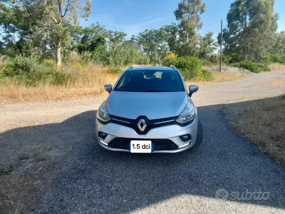 Usata Renault Clio GrandTour 90 CV (66 kW) 2019 Grigio Station wagon