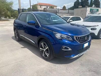 Usata Peugeot 3008 Allure 131 CV (96 kW) 2019 Blu SUV
