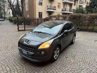 Grigio Usata 2010 Peugeot 3008 Premium SUV | 3300 € (Buon prezzo)