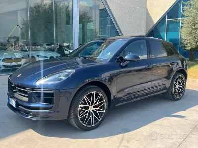Usata Porsche Macan 381 CV (280 kW) 2022 Bluazzurro SUV