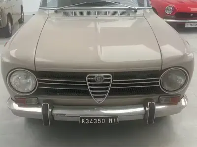 Usata Alfa Romeo Giulia Ti 82 CV (60 kW) 1970 Beige Berlina
