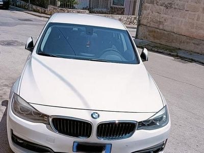 Usata BMW 318 Gran Turismo 150 CV (110 kW) 2015 Utilitaria