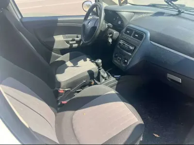 Usata Fiat Grande Punto Active 77 CV (56 kW) 2007 Utilitaria