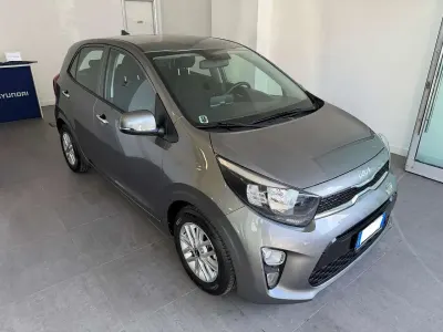 Usata Kia Picanto Comfort 67 CV (49 kW) 2022 Other Utilitaria