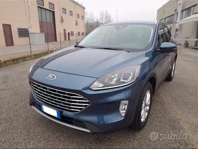 Usata Ford Kuga Titanium 120 CV (88 kW) 2020 Blu SUV