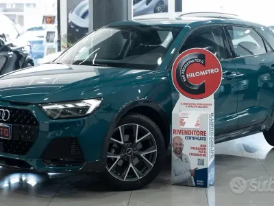 Käytetty Audi A1 Sport 110 HP (80 kW) 2021 Sininen Katumaasturi