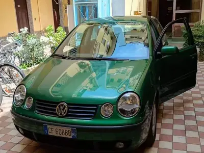 Usata VW Polo Comfortline 64 CV (47 kW) 2003 Berlina