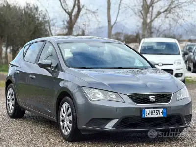 Occasion Seat Leon Reference 86 ch (63 kW) 2014 Gris Berline