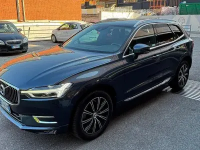 Usata Volvo XC60 197 CV (144 kW) 2020 Blu SUV