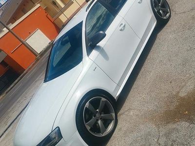Usata Audi A4 S-Line 143 CV (105 kW) 2012 Bianco Station wagon