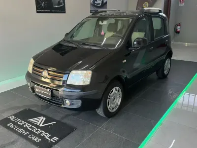 Usata Fiat Panda Active 60 CV (44 kW) 2010 Nero Utilitaria