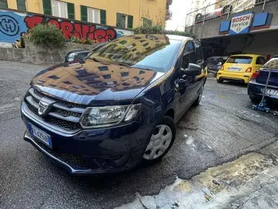 Usata Dacia Sandero Ambiance 73 CV (53 kW) 2016 Blu Berlina