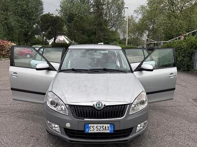 Usata Skoda Fabia 101 CV (74 kW) 2013 Grigio Station wagon