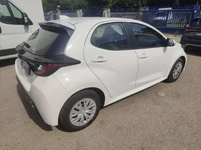 Usata Toyota Yaris Hybrid