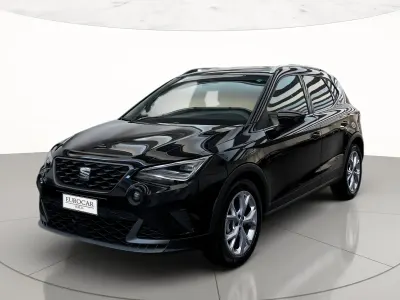 Begagnad Seat Arona FR 95 HK (69 kW) 2025 Svart SUV