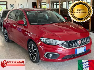 Usata Fiat Tipo Sport 120 CV (88 kW) 2019 Rosso Berlina