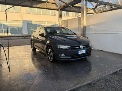 Usata VW Polo Comfortline 90 CV (66 kW) 2019 Utilitaria