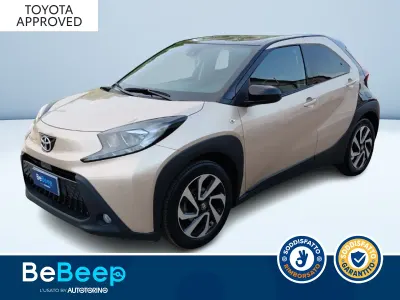 Usata Toyota Aygo X Trend 72 CV (52 kW) 2023 Grigio metallizzato SUV