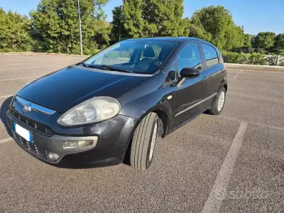Usata Fiat Punto Evo 95 CV (69 kW) 2009 Nero Utilitaria