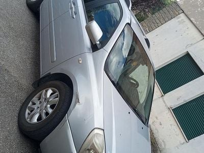 Usata Kia Carnival 185 CV (136 kW) 2009 Grigio Monovolume