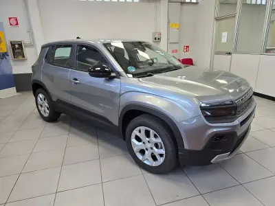 Usata Jeep Avenger Altitude 101 CV (74 kW) 2025 Grigio SUV