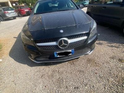 Mercedes CLA200