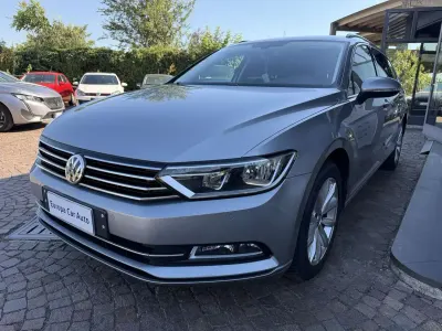 Usata VW Passat Business 150 CV (110 kW) 2018 Argento floret met Station wagon