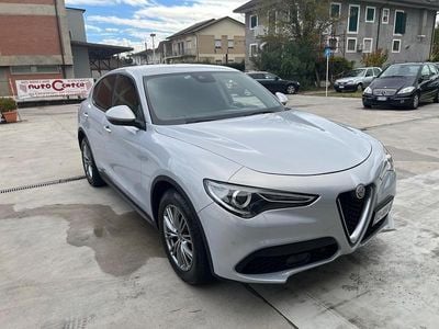 Usata Alfa Romeo Stelvio Business 160 CV (117 kW) 2021 Blu SUV