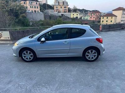Usata Peugeot 207 109 CV (80 kW) 2006 Argento Berlina