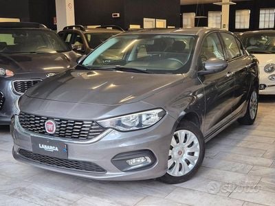 Usata Fiat Tipo Lounge 95 CV (69 kW) 2017 Grigio Berlina