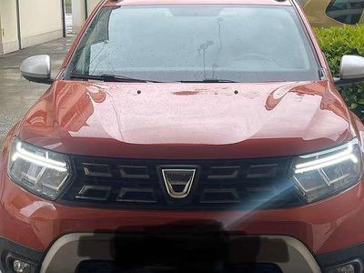 Begagnad Dacia Duster Prestige 101 HK (74 kW) 2021 Orange SUV