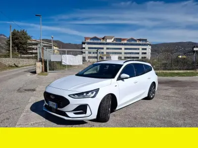 Usata Ford Focus 116 CV (85 kW) 2022 Other Station wagon