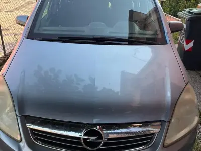 Usata Opel Zafira 115 CV (84 kW) 2008 Grigio Monovolume