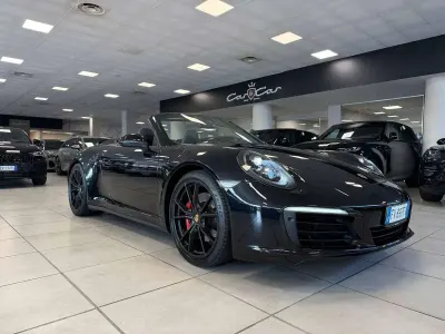 Usata Porsche 911 420 CV (308 kW) 2018 Nero Cabrio