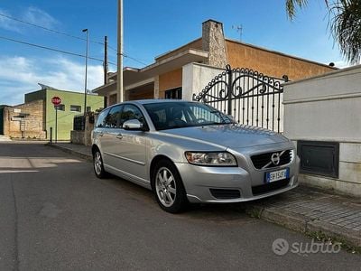 Usata Volvo V50 2012 Grigio Station wagon