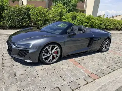 Usata Audi R8 Spyder Performance 620 CV (456 kW) 2021 Grigio Cabrio