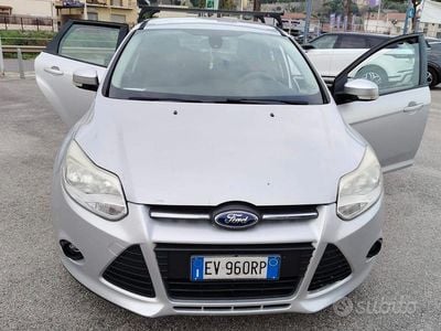 Usata Ford Focus Business Edition 115 CV (84 kW) 2014 Grigio Station wagon