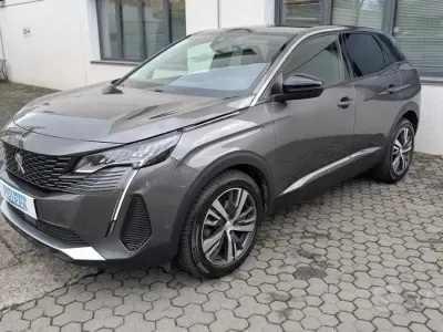 Usata Peugeot 3008 Allure 131 CV (96 kW) 2022 Grigio SUV