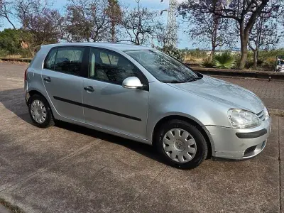Usata VW Golf V Comfortline 105 CV (77 kW) 2007 Grigio Berlina