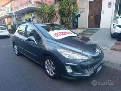 Usata Peugeot 308 90 CV (66 kW) 2008 Grigio Berlina