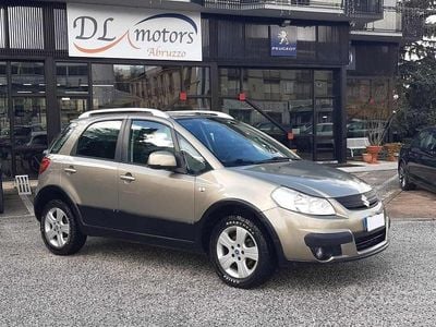 Usata Fiat Sedici 120 CV (88 kW) 2006 Oro SUV