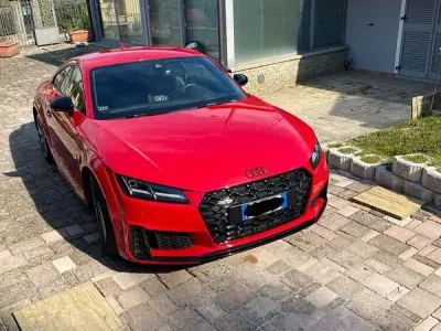 Käytetty Audi TTS Ambiente 306 HP (225 kW) 2020 Punainen Coupe - kaksiovinen