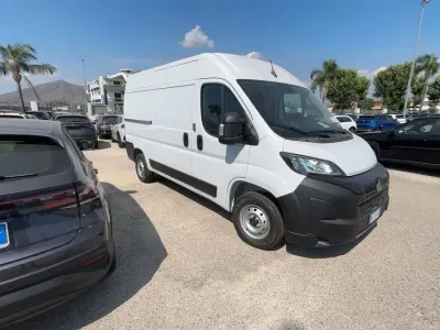 Nuova Peugeot Boxer S 140 CV (102 kW) 2026 Bianco icy pastello Furgone