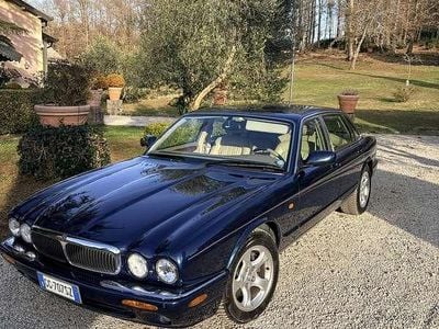 Usata Jaguar XJ40 Executive 284 CV (208 kW) 2000 Berlina