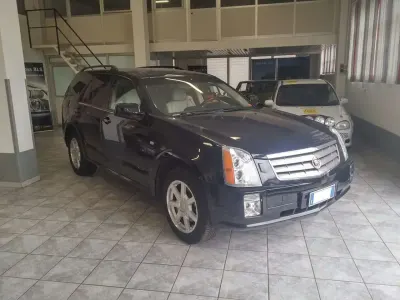Usata Cadillac SRX 325 CV (239 kW) 2006 Nero SUV