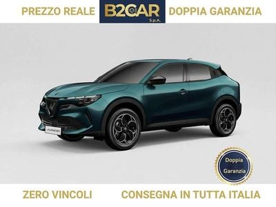 Usata Alfa Romeo Junior 114 kW (156 CV) 2025 Blu/azzurro SUV