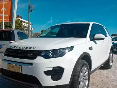 Usata Land Rover Discovery 5 150 CV (110 kW) 2020 Bianco SUV