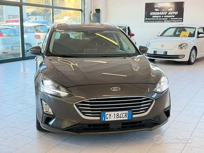 Usata Ford Focus Business Edition 120 CV (88 kW) 2020 Grigio Station wagon