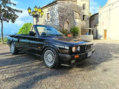 Usata BMW 318 Cabriolet M Sport 140 CV (102 kW) 1991 Cabrio