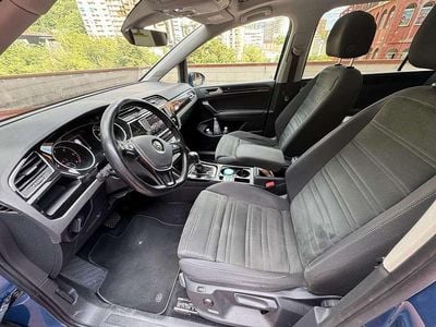 Usata VW Touran Highline 116 CV (85 kW) 2016 Monovolume